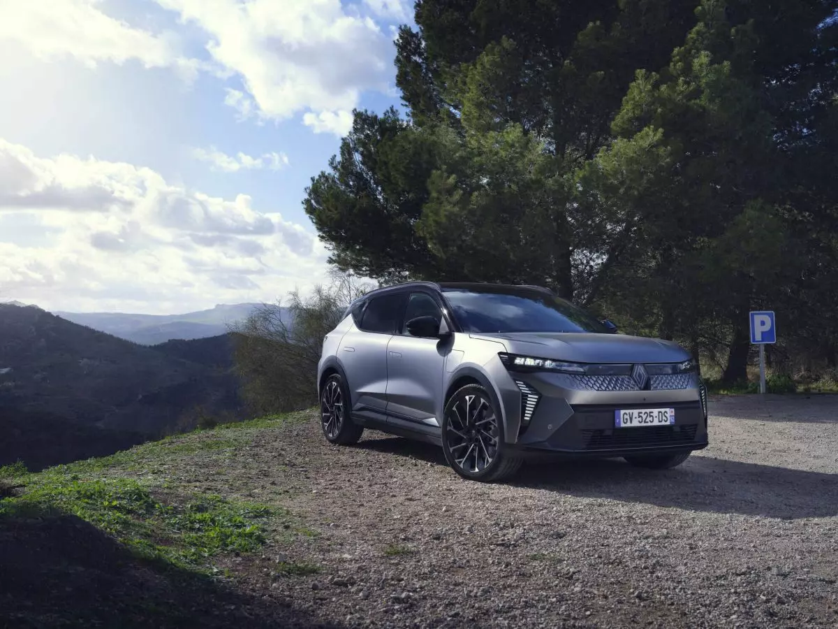 Renault Scenic E-Tech Electric, l’elettrica per le famiglie