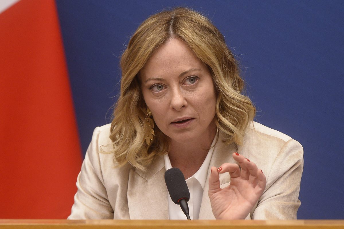 Dazi, Meloni annulla impegni per concentrarsi su azioni da intraprendere
