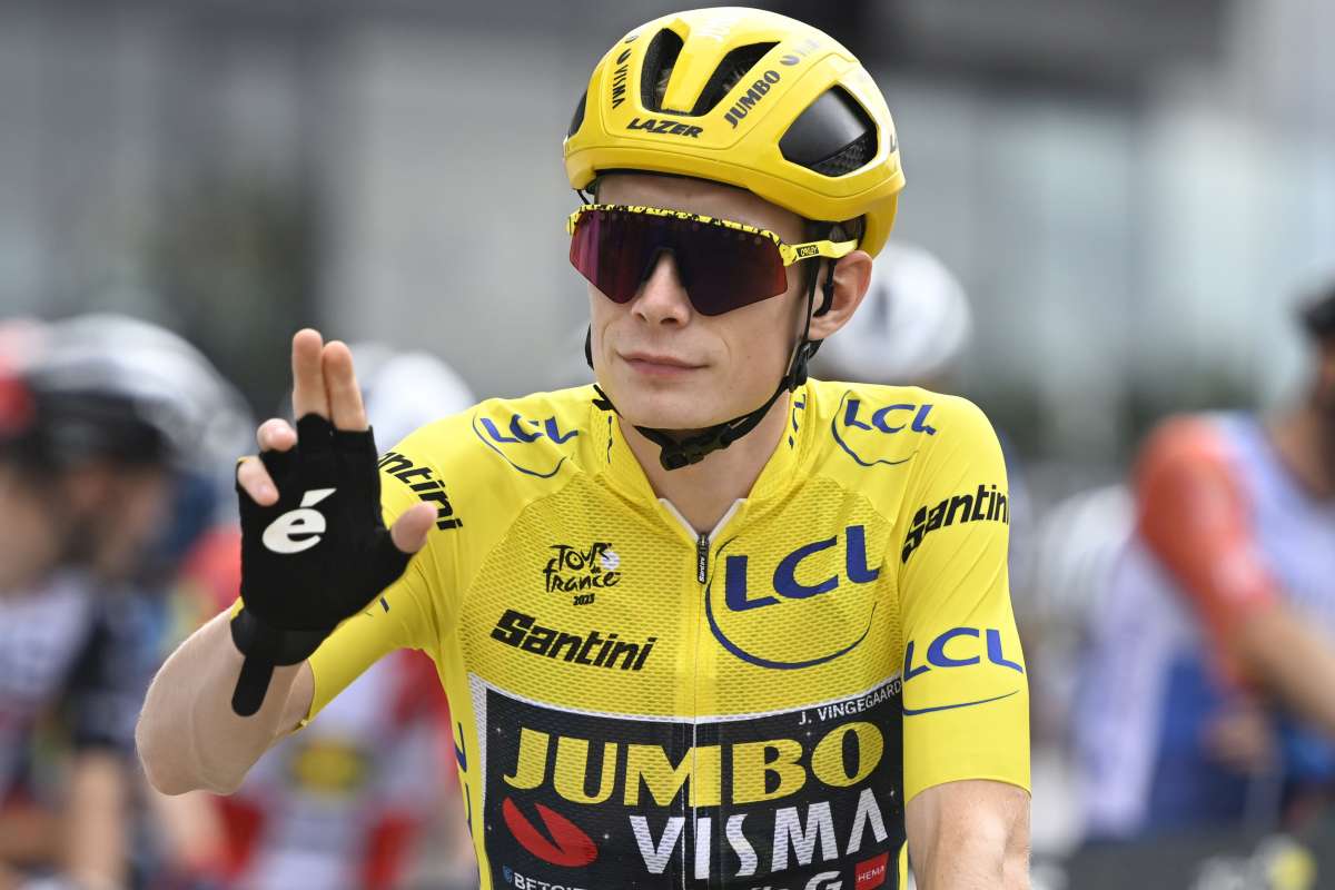 Numero di Vingegaard alla Vuelta, Traeen salva la maglia rossa Numero di Vingegaard alla Vuelta, Traeen salva la maglia rossa