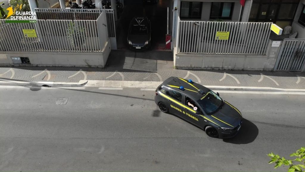 Fiumicino, misure cautelari per 9 persone. Coinvolti assessori comunali Fiumicino, misure cautelari per 9 persone. Coinvolti assessori comunali