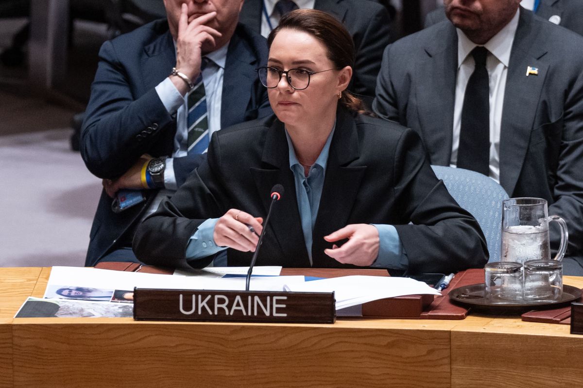 La premier ucraina Svyrydenko “Colpita dai bombardamenti russi la sede del governo a Kiev”