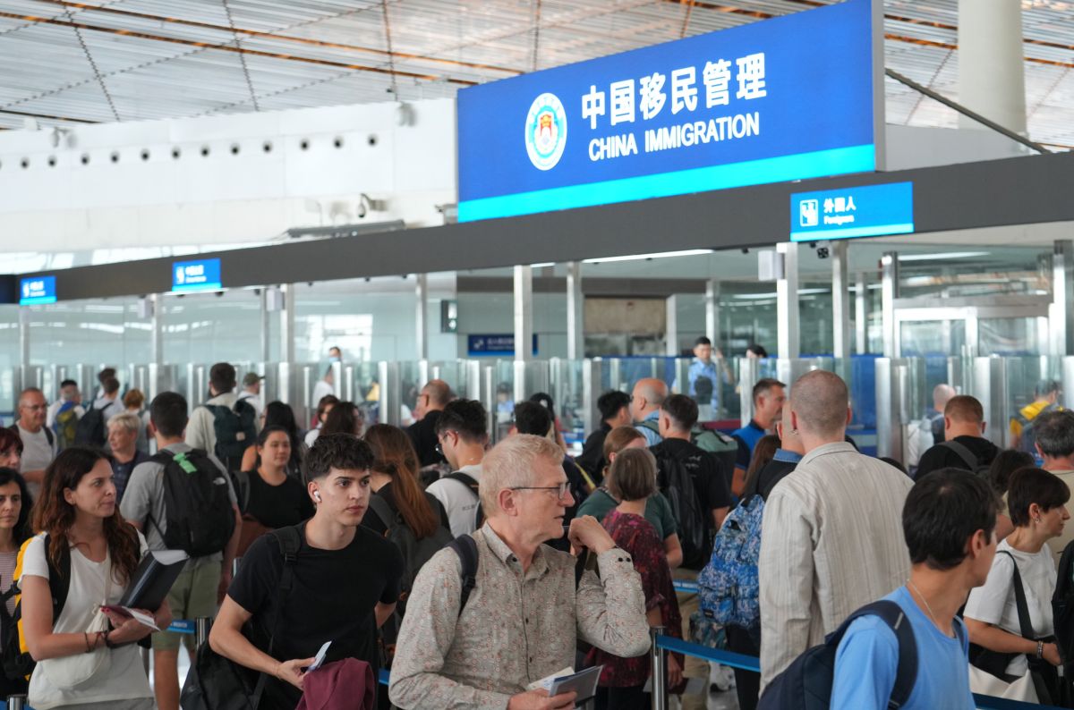 Cina: transito senza visto di 240 ore esteso a più porti nel Guangdong Cina: transito senza visto di 240 ore esteso a più porti nel Guangdong