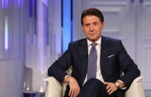 Conte “Attacco al Colle scomposto, per non parlare di economia”