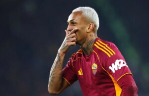 Wesley-gol, all’Olimpico la Roma piega il Como 1-0