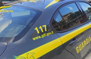 Frodi fiscali per 5 miliardi e riciclaggio internazionale, 281 denunce