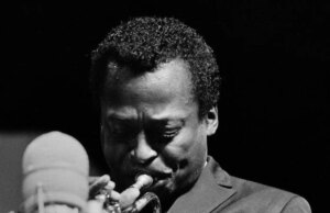 Su tivusat la leggenda di Miles Davis a cento anni dalla nascita