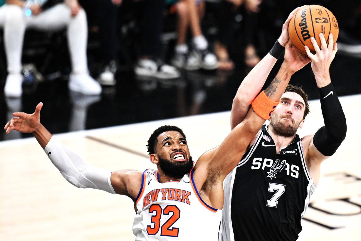 Wemby sbaglia, i Knicks fanno 13 di fila e vanno sul 2-0 alle Finals Nba