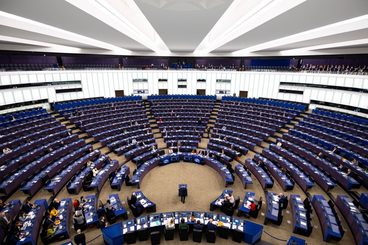 Via libera dal Parlamento Ue al Regolamento Rimpatri, Meloni “Vittoria italiana” Via libera dal Parlamento Ue al Regolamento Rimpatri, Meloni “Vittoria italiana”
