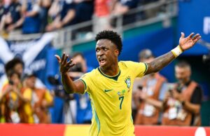 Vinicius trascina il Brasile al primo posto nel girone C, 3-0 alla Scozia