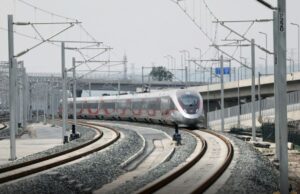 Cina, attesi 1 mld di viaggi in treno durante il picco estivo