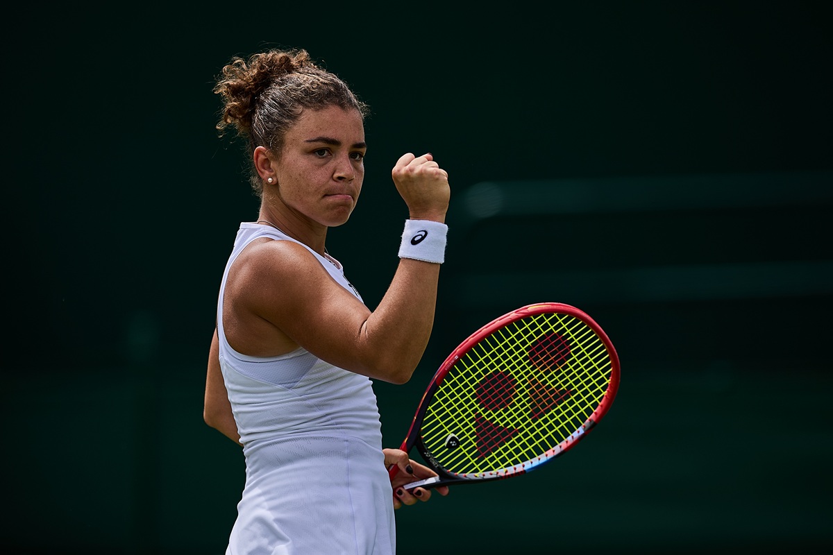 Jasmine Paolini ai quarti di Wimbledon, battuta in tre set Alex Eala Jasmine Paolini ai quarti di Wimbledon, battuta in tre set Alex Eala
