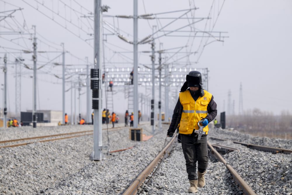 Cina, al via test per la linea ferroviaria ad alta velocità in zona permafrost Cina, al via test per la linea ferroviaria ad alta velocità in zona permafrost