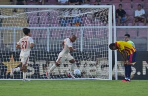 Malen show anche a Lecce, altro poker per la Roma