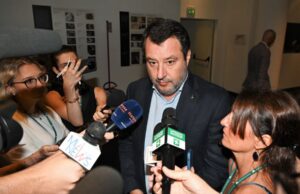 Immigrazione, Salvini “Revoca della cittadinanza per chi commette gravi reati”