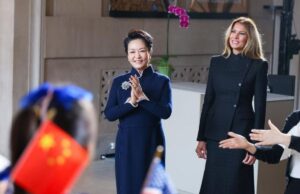 Cina-USA, le due first lady visitano il Museo nazionale d’arte asiatica