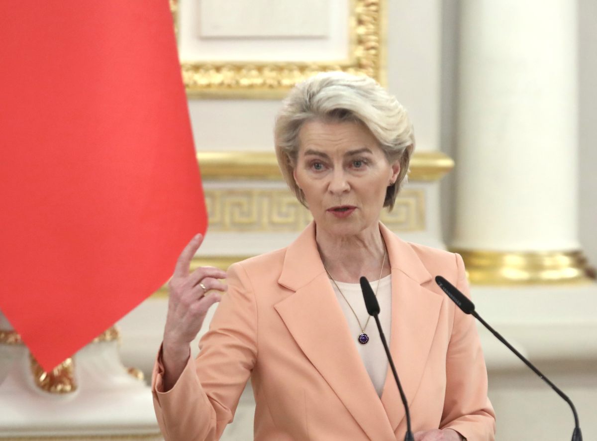 Ucraina, von der Leyen “Sostegno a Zelensky, da Ue fondi per droni e missili” Ucraina, von der Leyen “Sostegno a Zelensky, da Ue fondi per droni e missili”